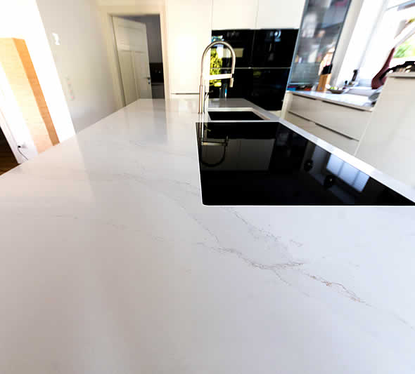 Küchenarbeitsplatte Silestone Calacatta